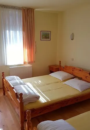 B&B Novakov Dvor Frühstückspension 2*